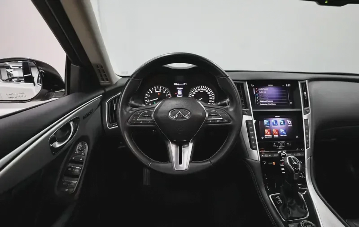 Infiniti Q50