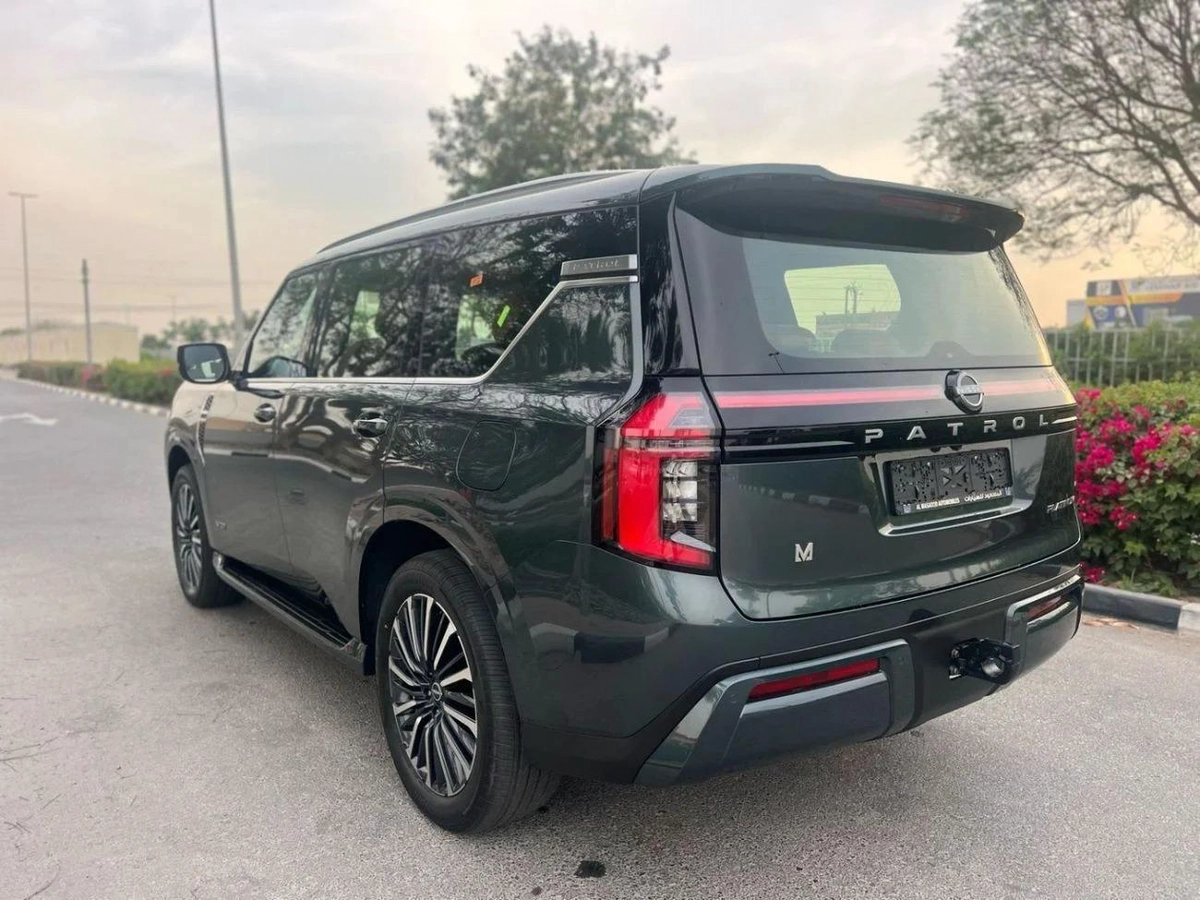 Nissan Patrol LE PLATINUM-9-9