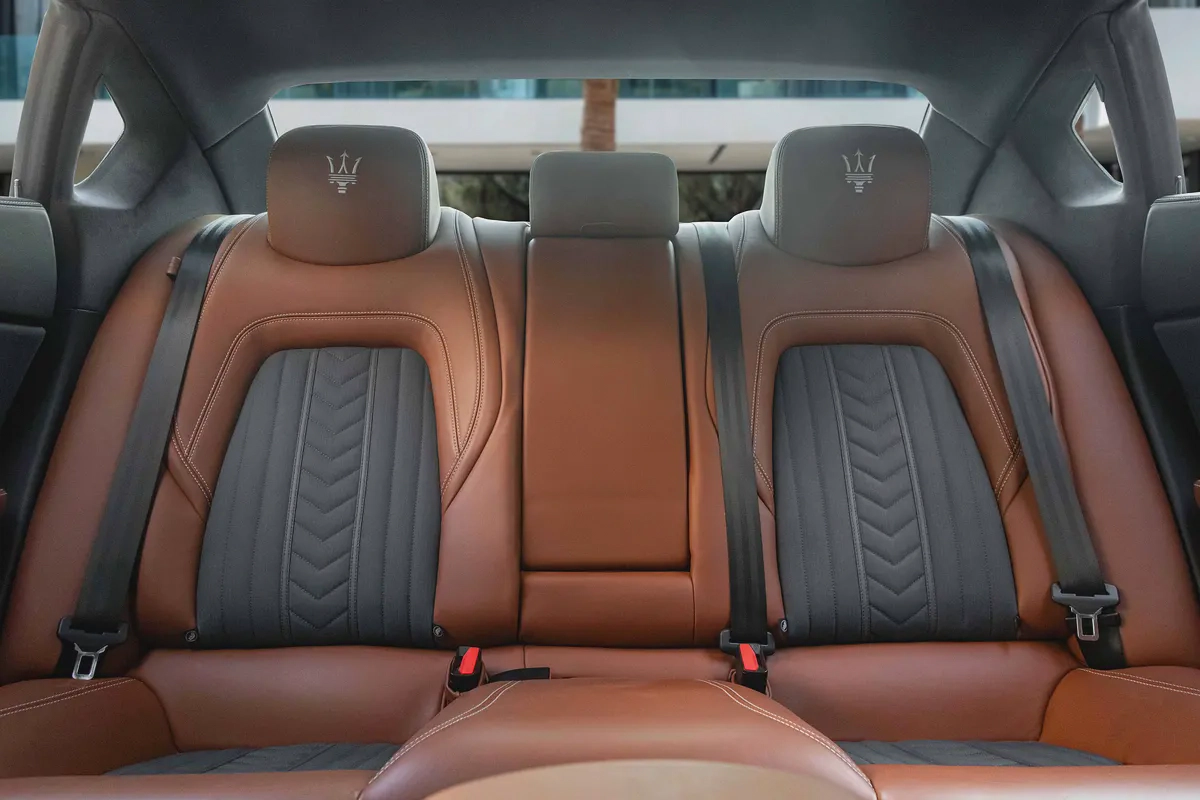 1,567 P.M |  Quattroporte Granlusso | 0% Downpayment | Under Warranty-11-11