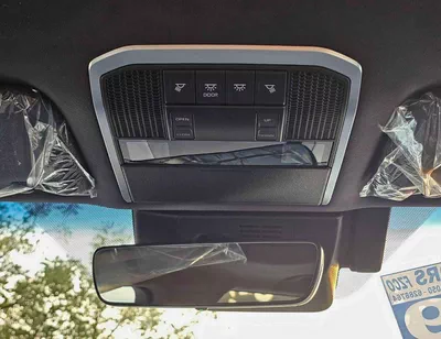 Toyota Land Cruiser VX HYBRID / 3.5L V6 PETROL /RADAR/BIG DVD/JBL SPKRS/COOL BOX/LETAHER WITH MEMORY SEATS (CODE#VXH25)-17