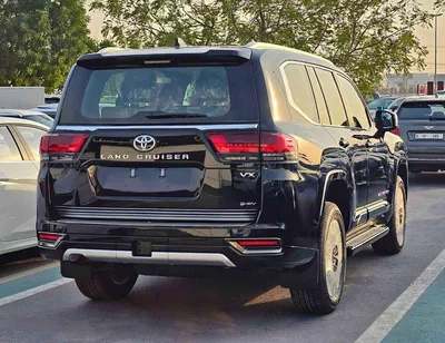 Toyota Land Cruiser VX HYBRID / 3.5L V6 PETROL /RADAR/BIG DVD/JBL SPKRS/COOL BOX/LETAHER WITH MEMORY SEATS (CODE#VXH25)-4