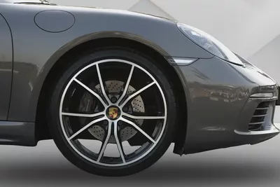 PORSCHE 718 SPYDER 2019 - GCC - FULLY LOADED AMAZING CONDITION-8