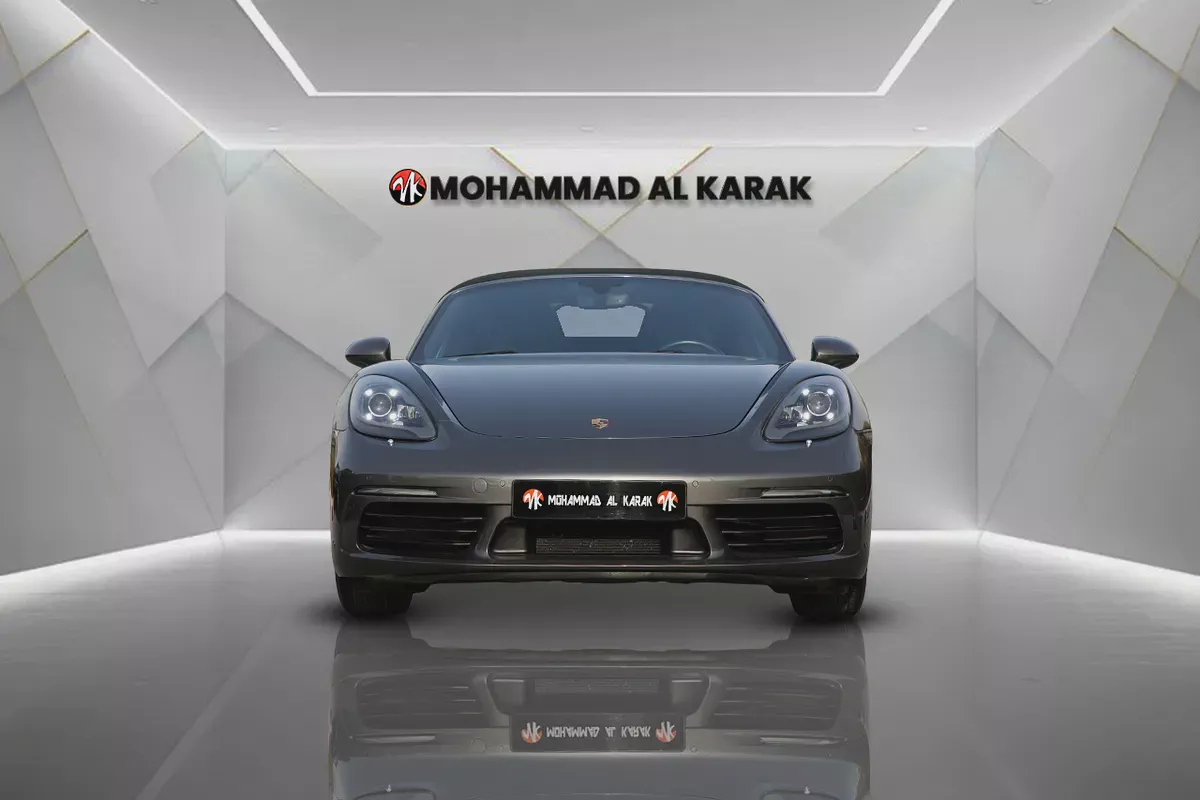 PORSCHE 718 SPYDER 2019 - GCC - FULLY LOADED AMAZING CONDITION