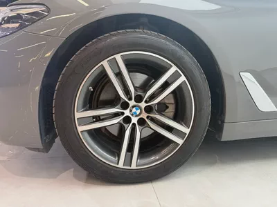 2021 BMW 520i | GCC Specs | Well Maintained | Premium Interior-7