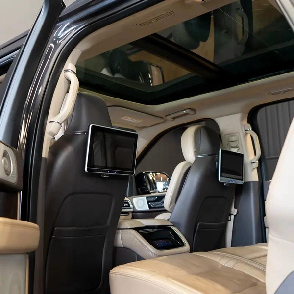 AED 3,257P.M • 0% Downpayment • Navigator Reserve • 1 year warranty