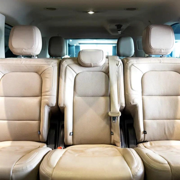 AED 3,257P.M • 0% Downpayment • Navigator Reserve • 1 year warranty