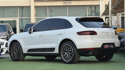 Porsche Macan 2018 | GCC Specs | Original Paint-4