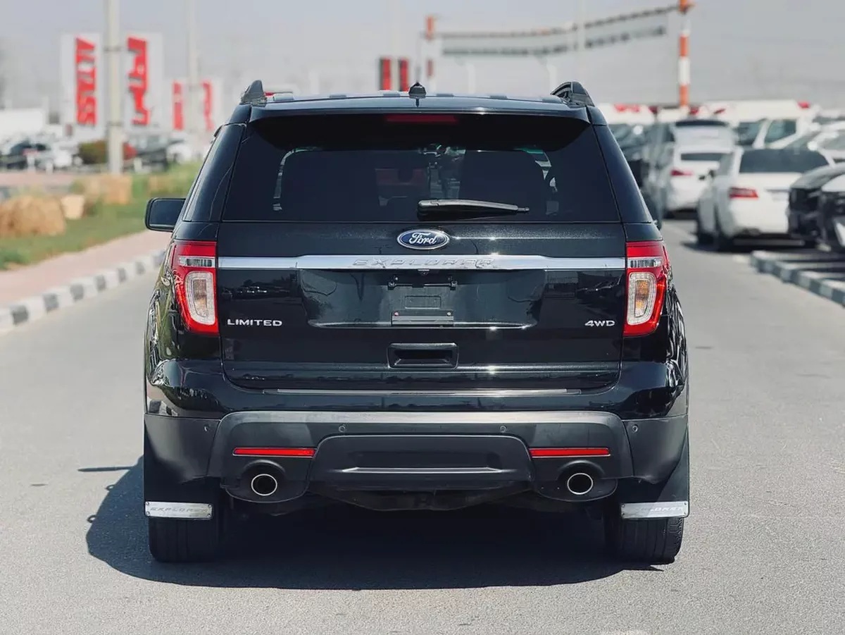 FORD EXPLORER | LIMITED | 4WD | 2013 | ONLY : 120,908 KM | JAPAN IMORT | CLEAN TITLE-4-4