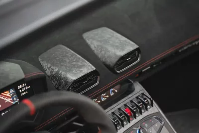 2019 LAMBORGHINI HURACAN PERFORMANTE SPYDER WITH WARRANTY AND SERVICE CONTRACT-10