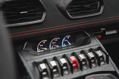 2019 LAMBORGHINI HURACAN PERFORMANTE SPYDER WITH WARRANTY AND SERVICE CONTRACT-7