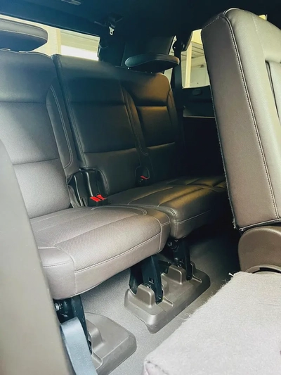 2023 Chevrolet Tahoe LT | GCC Specs | Low Mileage | Warranty-8