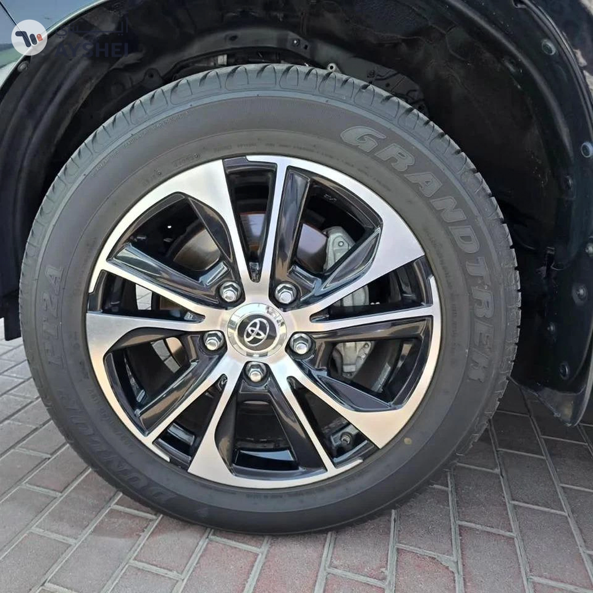 Toyota Land Cruiser TOYOTA LANDCRUISER VXR V8 5.7-1-1