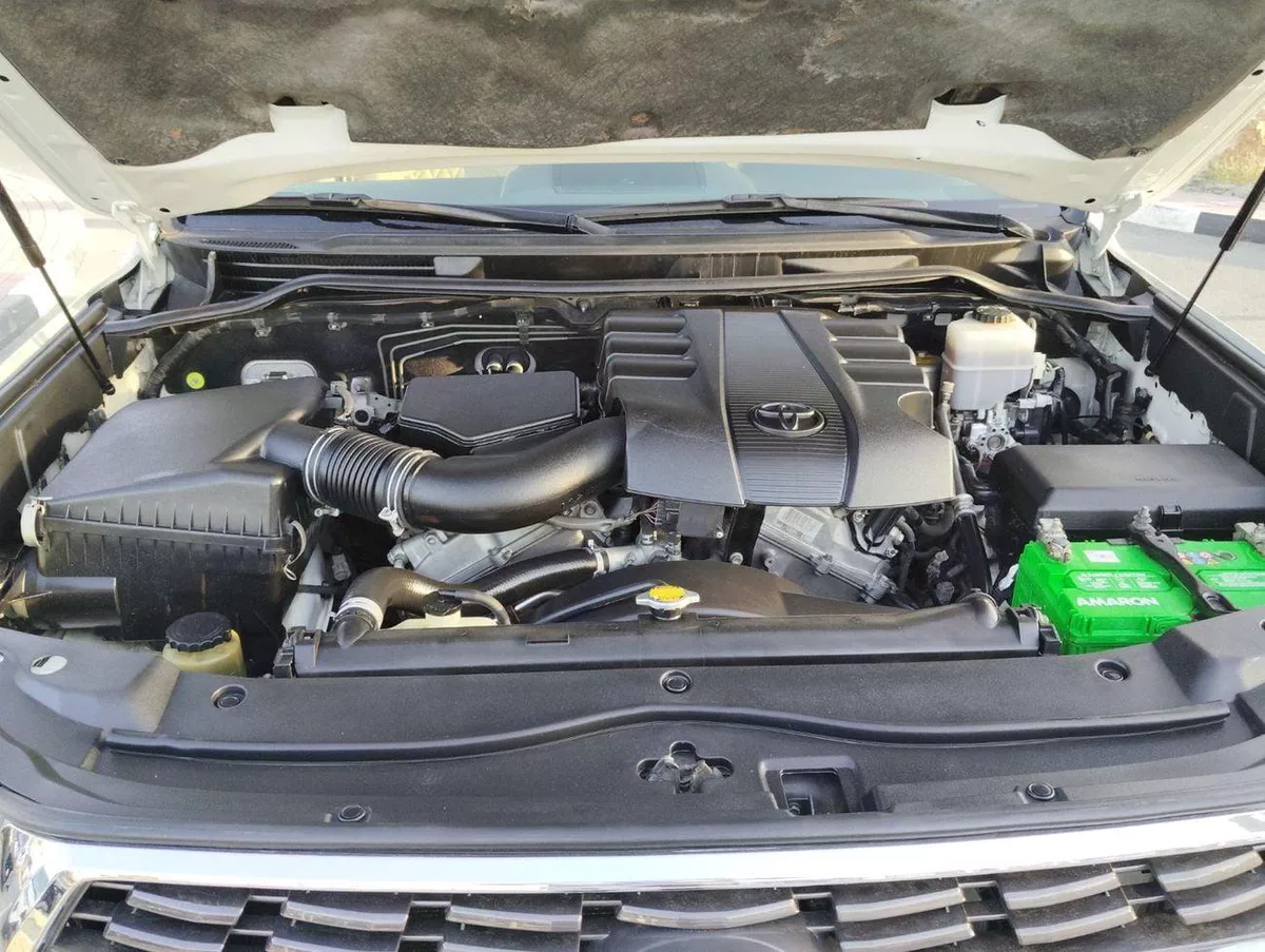 Toyota Land Cruiser GXR-16-0