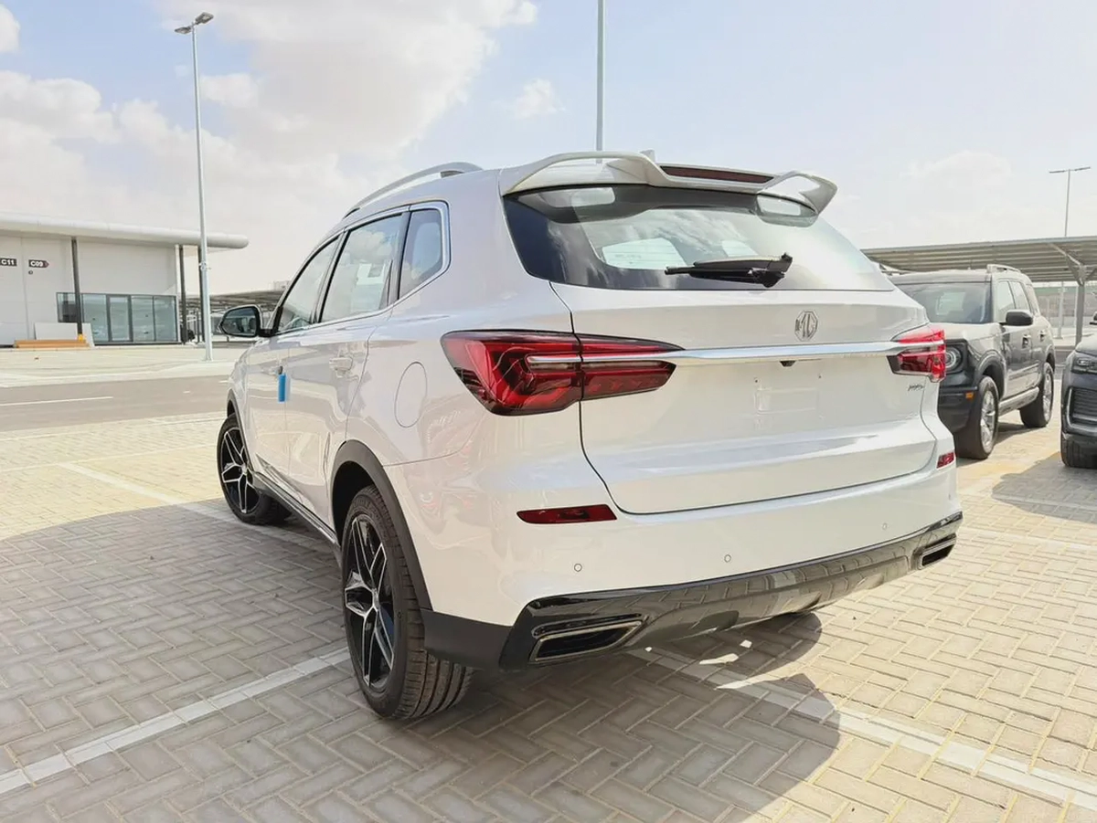 MG RX5 Deluxe 2025 GCC Specs-2-2