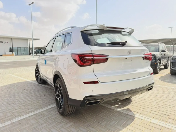MG RX5 Deluxe 2025 GCC Specs