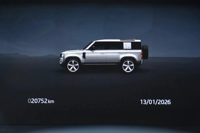 LAND ROVER DEFENDER SE V8 2024 | BLACK-1