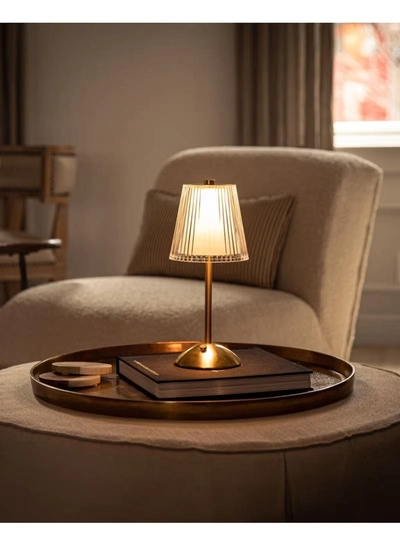 Yuwell Crystal Table Lamp Acrylic Touch Lamp Portable Led Table Lamp With 3 Light Color Modes With Touch Sensor 3-Levels Brightness Desk Lamp For Room Party And Restaurant Decor-4