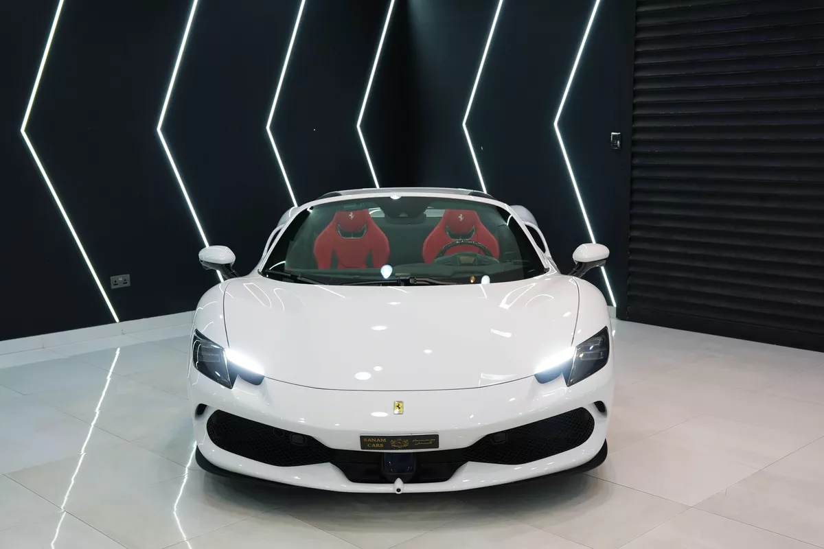 Ferrari 296 GTS 2024-2-2