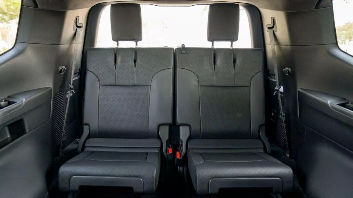 Toyota Land Cruiser GR SPORT GR-S LC300 GR SPORT 3.3D AT MY2024 – BLACK-18-0