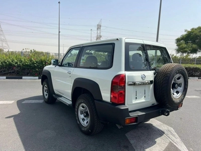 Nissan Patrol GL 4.8L M/T-4
