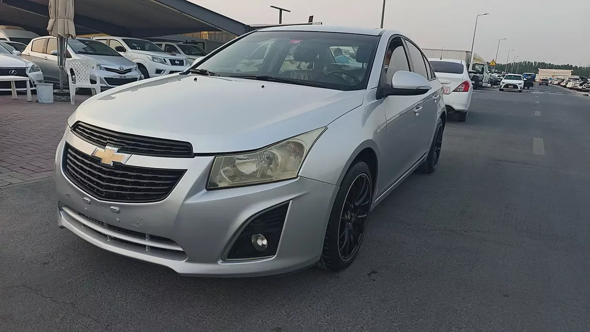 Chevrolet Cruze GCC | Model 2015 • GCC Specifications • 223,828 KM Driven • 4-Cylinder Engine • Auto-1-1