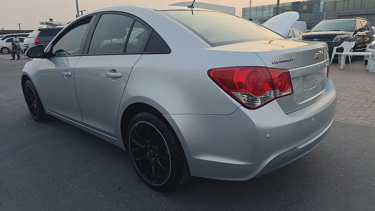 Chevrolet Cruze GCC | Model 2015 • GCC Specifications • 223,828 KM Driven • 4-Cylinder Engine • Auto-7-7