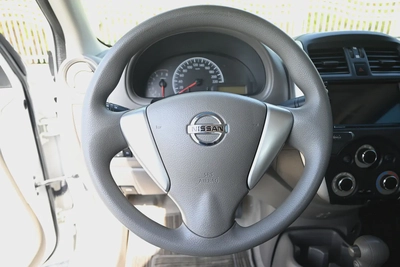 0% DP - APPLE CARPLAY - NISSAN SUNNY SV - GCC SPECS-9