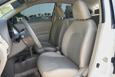 0% DP - APPLE CARPLAY - NISSAN SUNNY SV - GCC SPECS-13