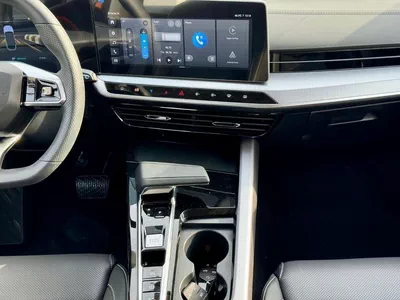 MG One LUX 1.5L Petrol FWD 2024 Export Price @ 47,000 AED-9