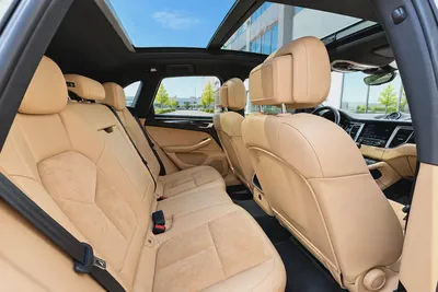 AED 1,740 | PORSCHE MACAN | S | FULL ORIGINAL PAINT | GCC SPECS | 0% DOWNPAYMENT-19
