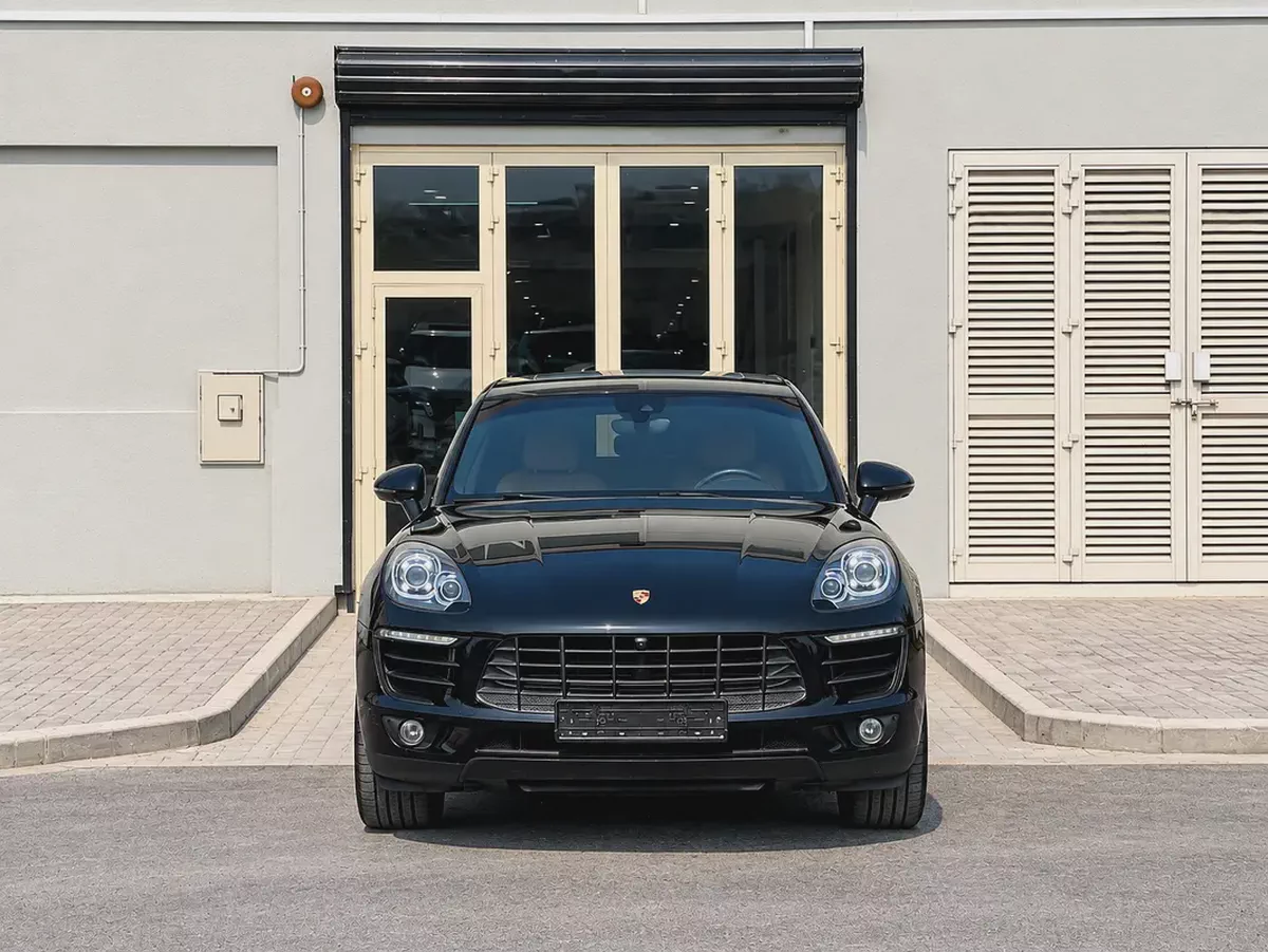 AED 1,740 | PORSCHE MACAN | S | FULL ORIGINAL PAINT | GCC SPECS | 0% DOWNPAYMENT-1-1