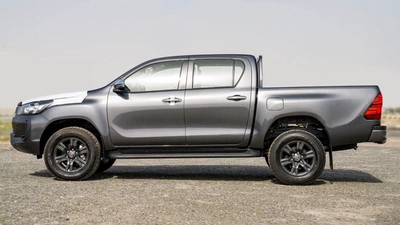Toyota Hilux HILUX DC  2.7L AT MED OPTION 2026-3