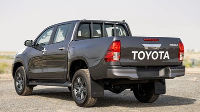 Toyota Hilux HILUX DC  2.7L AT MED OPTION 2026-5