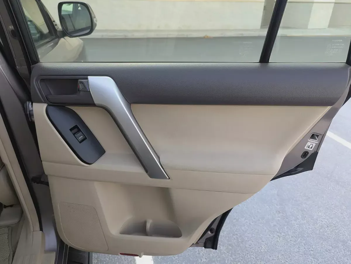 Toyota Prado TXL 2022 | V6 4.0L | Full Option | GCC Specs | 4WD | Excellent Condition-16-16