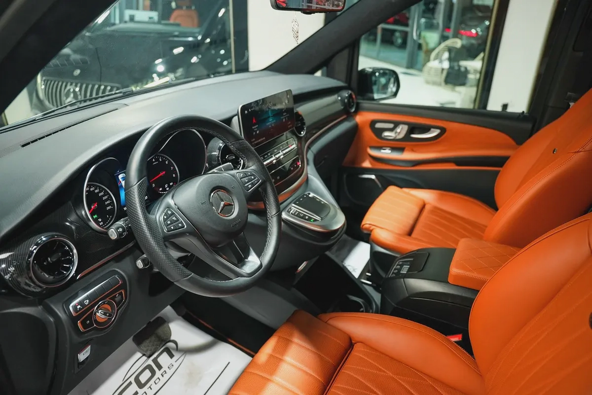 Brand New Mercedes-Benz V-Class FALCON 2024 | GCC Specs | Luxury 7-Seater-12-12
