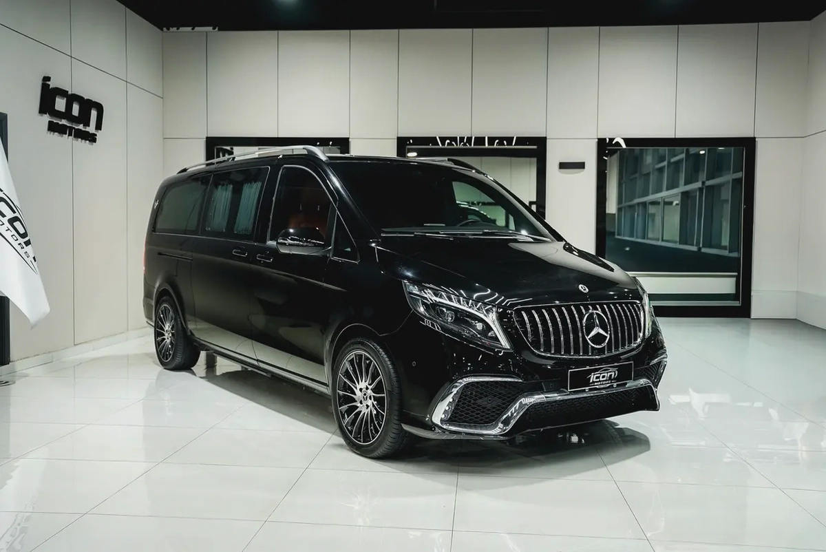Brand New Mercedes-Benz V-Class FALCON 2024 | GCC Specs | Luxury 7-Seater