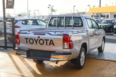 Toyota Hilux GL Toyota Hilux (TGN121) 2.7L pick up 2026 RWD manual push start-3