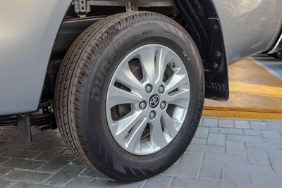 Toyota Hilux GL Toyota Hilux (TGN121) 2.7L pick up 2026 RWD manual push start-8