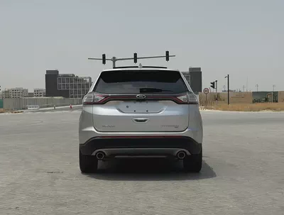 | 2.0L Turbo | Ford Edge Titanium | 2018 | CLEAN CAR | 164,000 km | Silver / Black-3