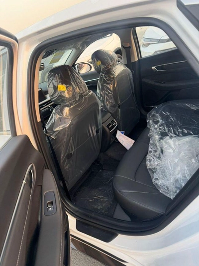 Hyundai Sonata-1
