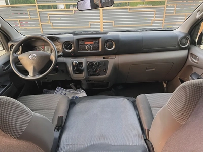 Nissan urvan 2022 very good condition-9