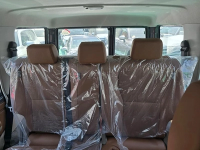 Toyota Land Cruiser 70 LX V6 4.0-3