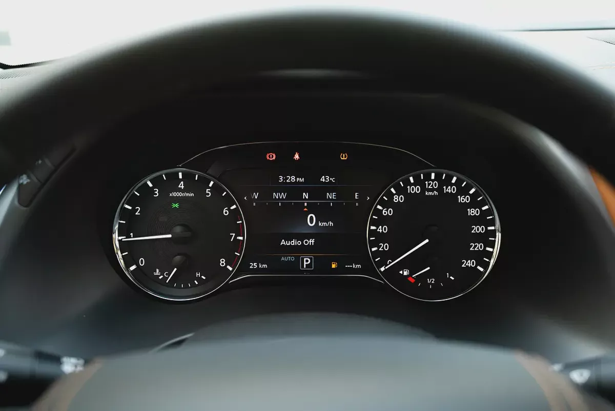 2024 Infiniti QX80 Sensory ProActive GCC Specs-8-8