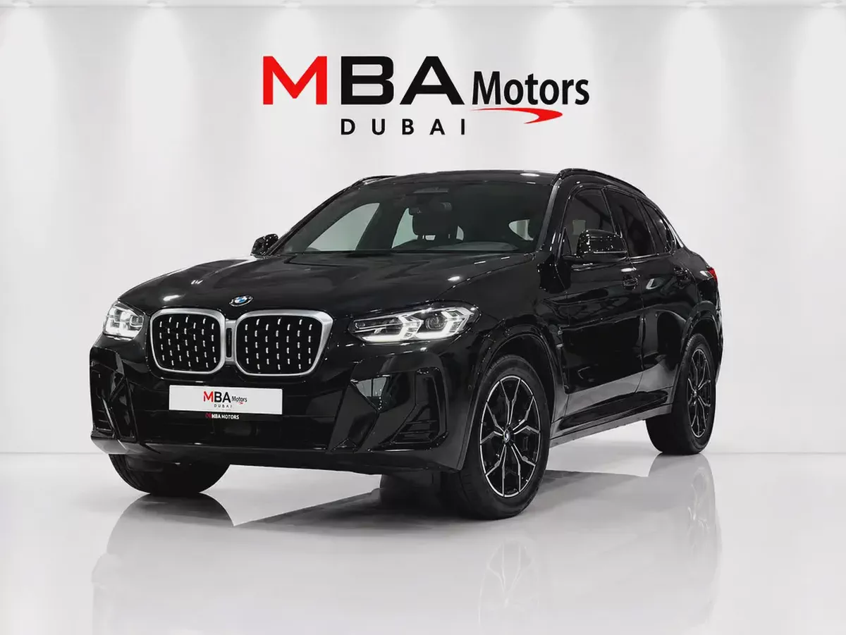 2023 BMW X4 - xDrive - M-Package | 20,000 kms