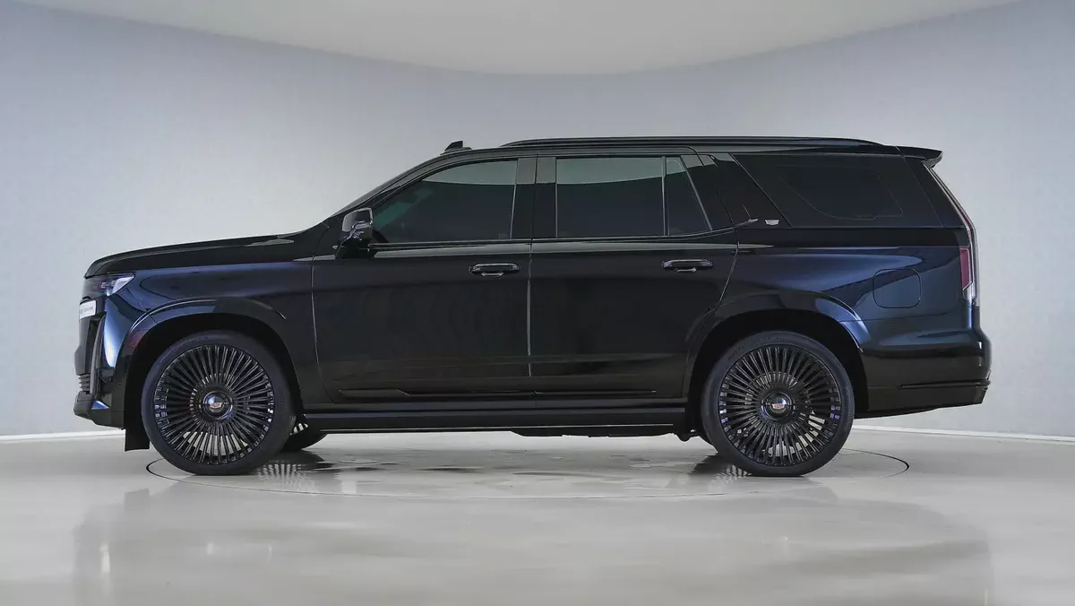 2024 Cadillac Escalade Sport Platinum | GCC Specs | Cadillac Warranty & Service May 2028-10-10