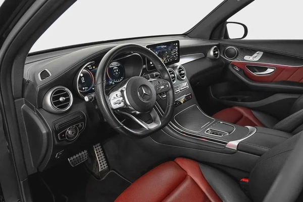 3,166 AED / 60 months | 0% DP | 2021 Mercedes-Benz GLC 200
