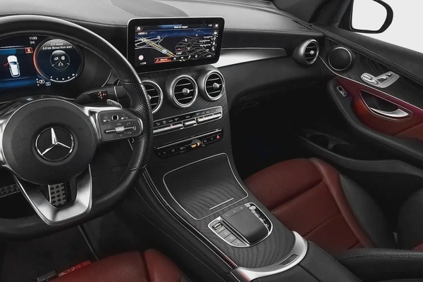 3,166 AED / 60 months | 0% DP | 2021 Mercedes-Benz GLC 200