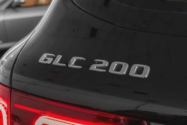 3,166 AED / 60 months | 0% DP | 2021 Mercedes-Benz GLC 200