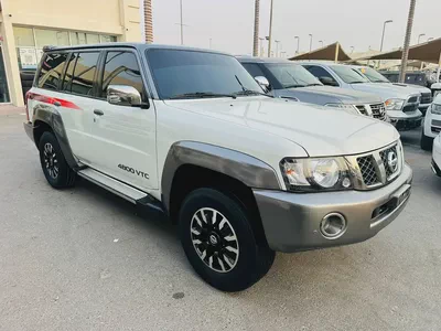 Nissan Patrol Safari Super Safari 2020 - GCC Specs - Excellent Condition-4