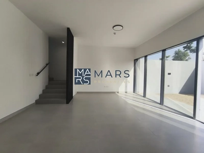 BRAND NEW SINGLE ROW END UNIT 3BHK BIGGEST LAYOUT-24